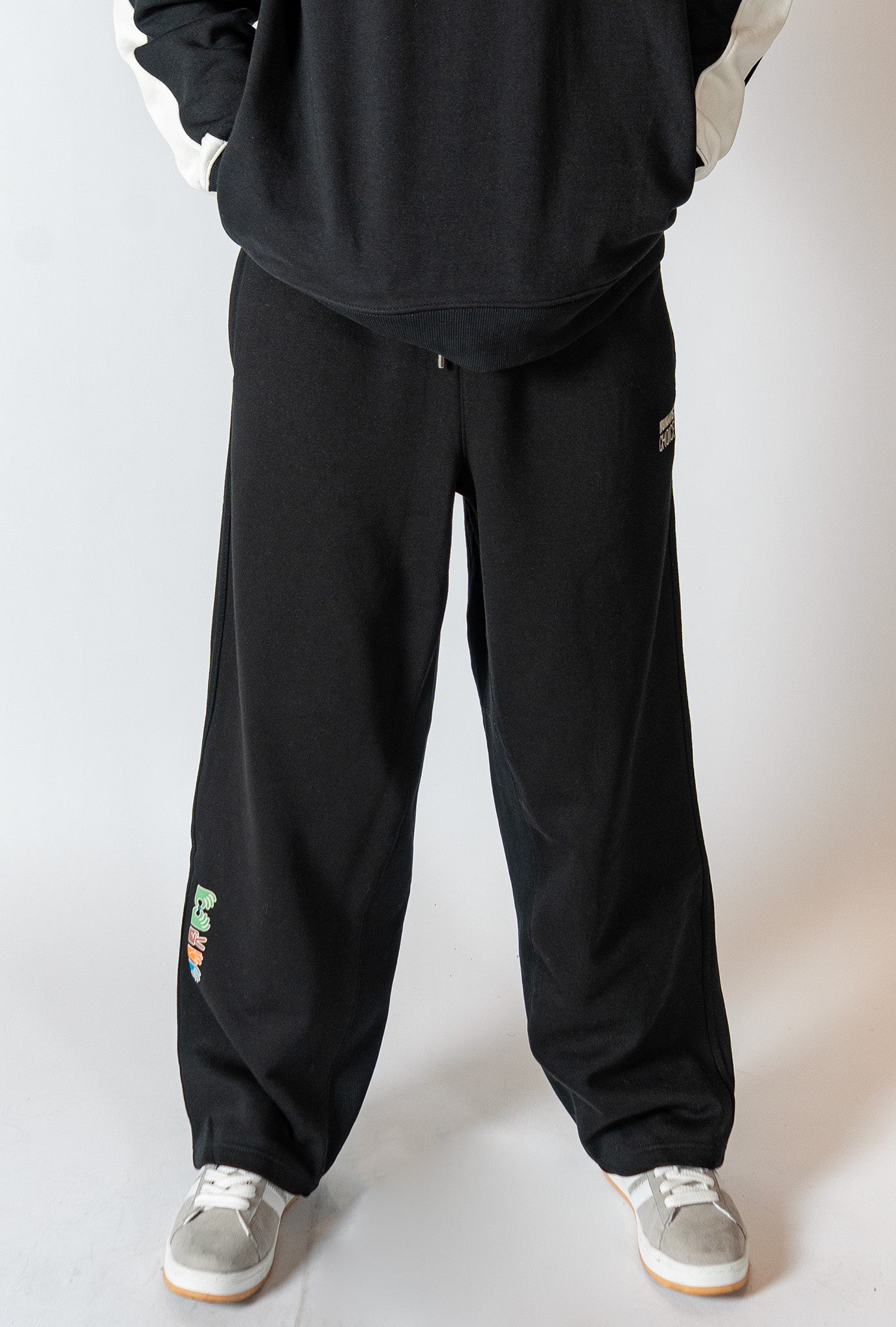 Black Onyx Wide Leg Jogger